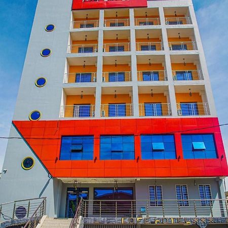 Cofe Hotel ياوندي المظهر الخارجي الصورة