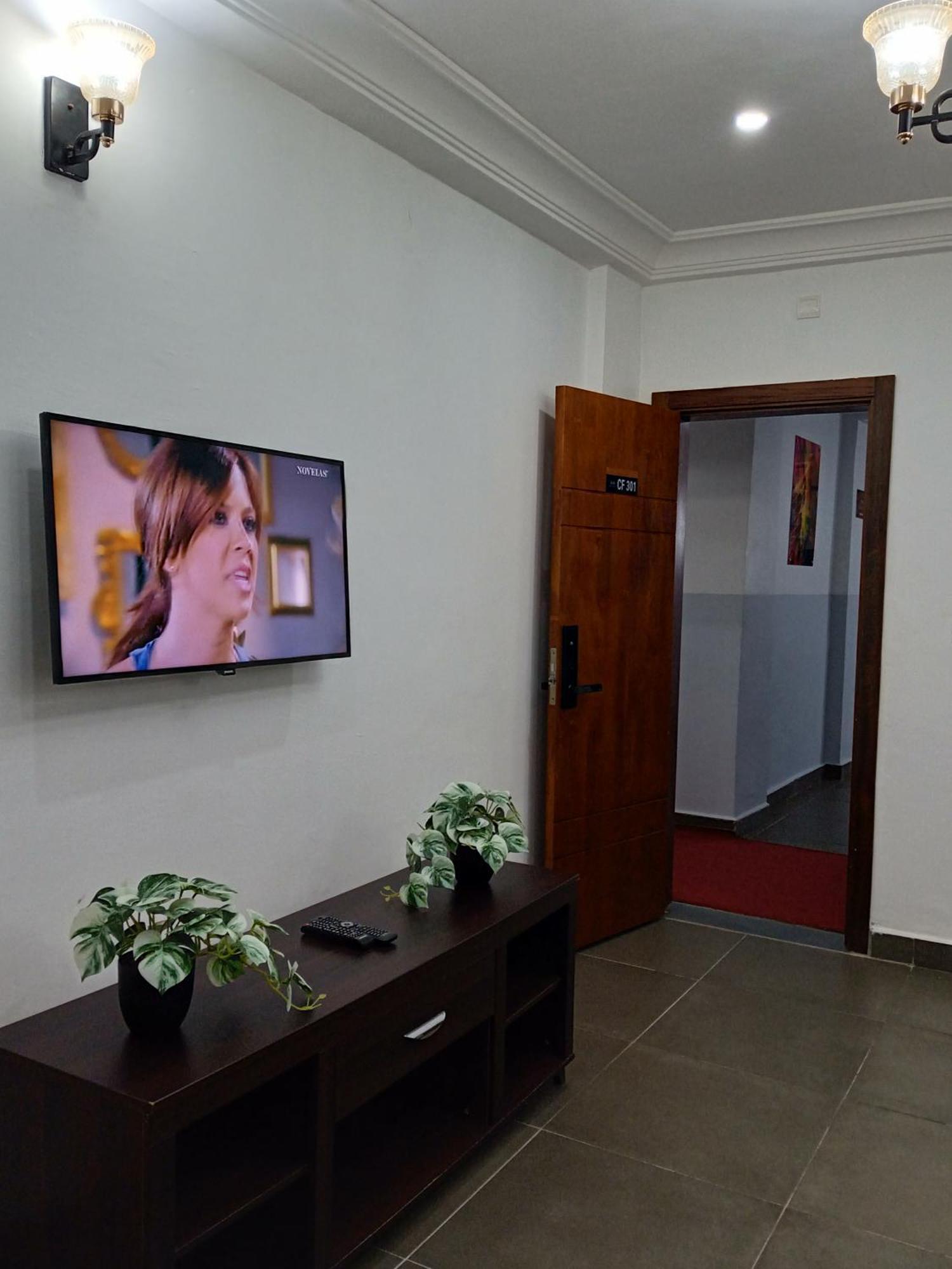 Cofe Hotel ياوندي المظهر الخارجي الصورة