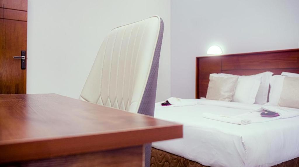 Cofe Hotel ياوندي المظهر الخارجي الصورة