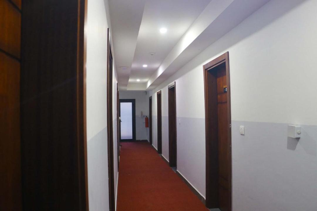 Cofe Hotel ياوندي المظهر الخارجي الصورة
