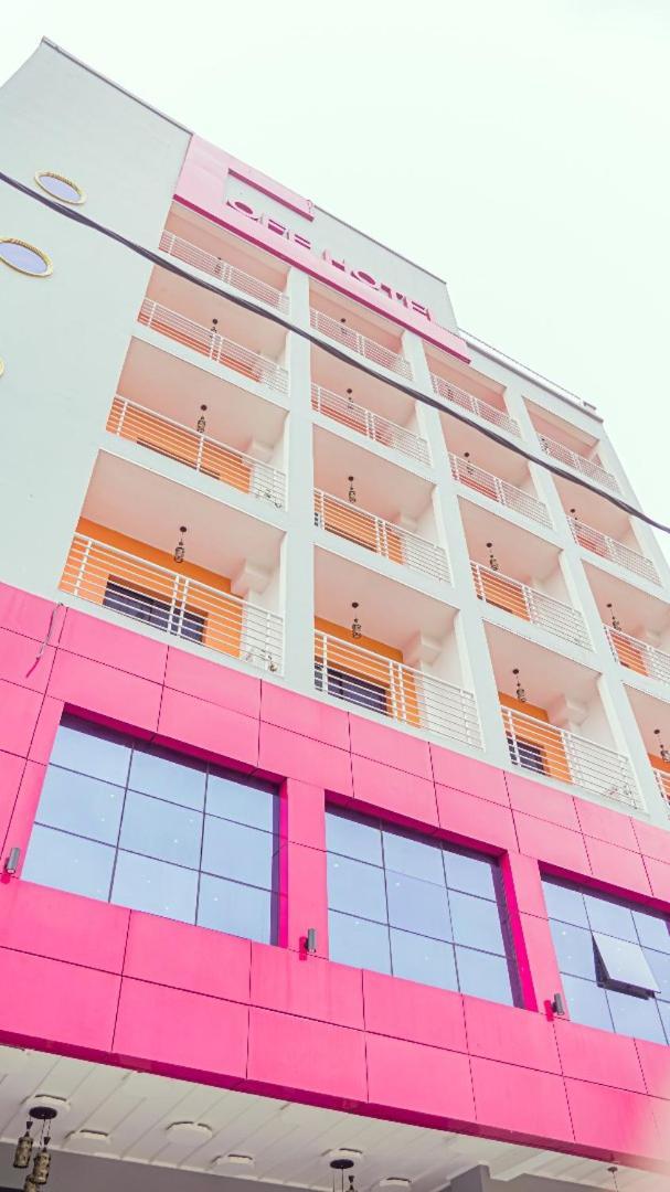 Cofe Hotel ياوندي المظهر الخارجي الصورة